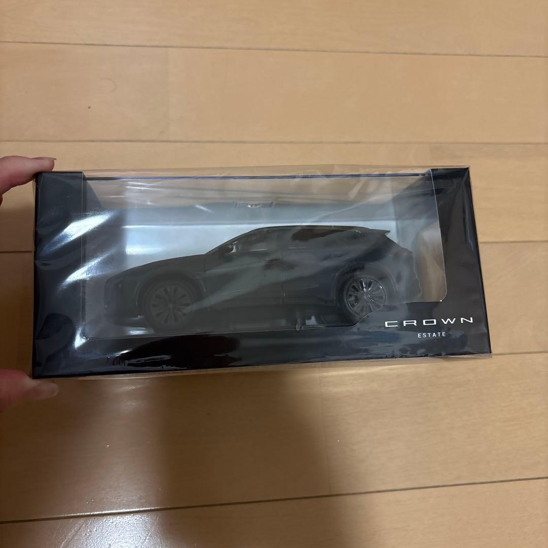 非売品　クラウン　エステート　ミニカー　1/30スケール