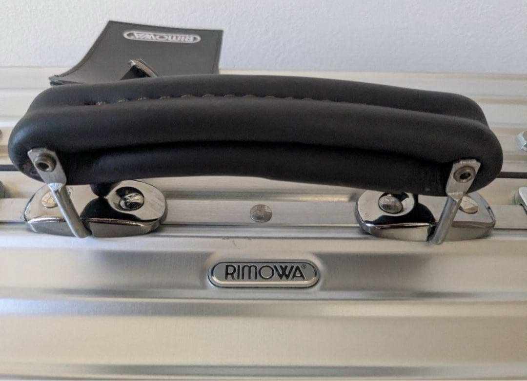 RIMOWA リモワ クラシックフライト 33L 4輪 機内持込可