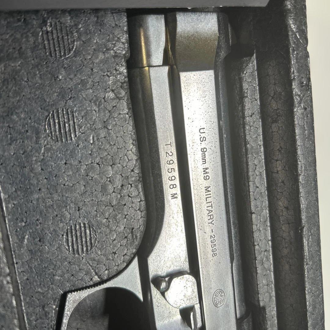 東京マルイ ベレッタM92F クロームステンレス