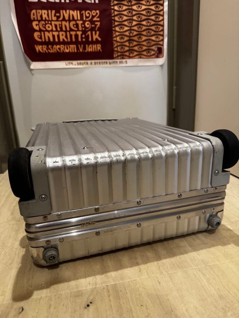 RIMOWA クラシックフライト35L機内持ち込み　２輪　廃盤