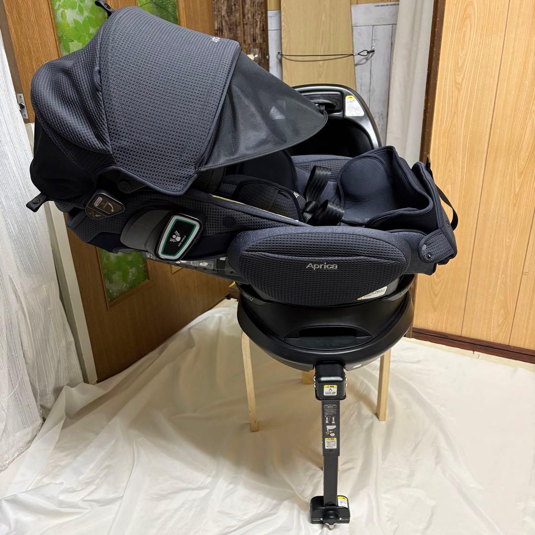 アップリカ フラディアグロウ ISOFIX セーフティープラス プレミアム 美品