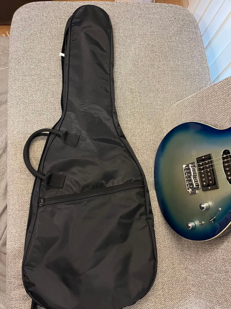 l D エレキギター