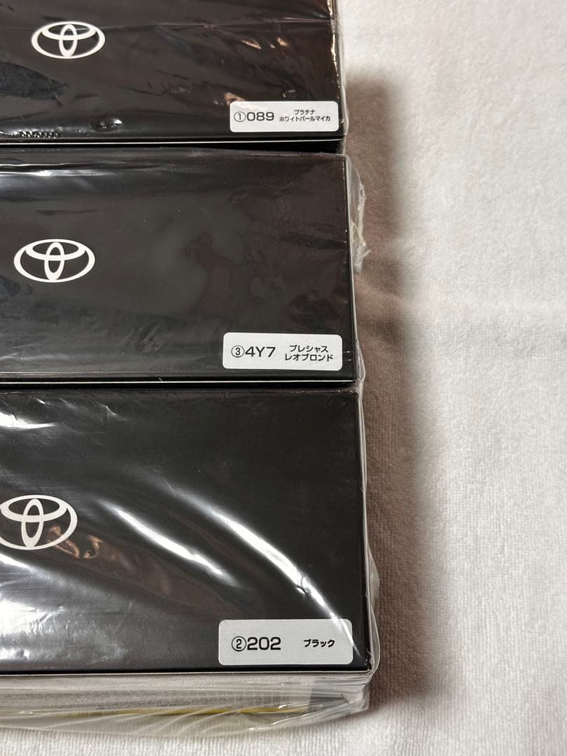 トヨタ 40系アルファード カラーサンプル 3台セット