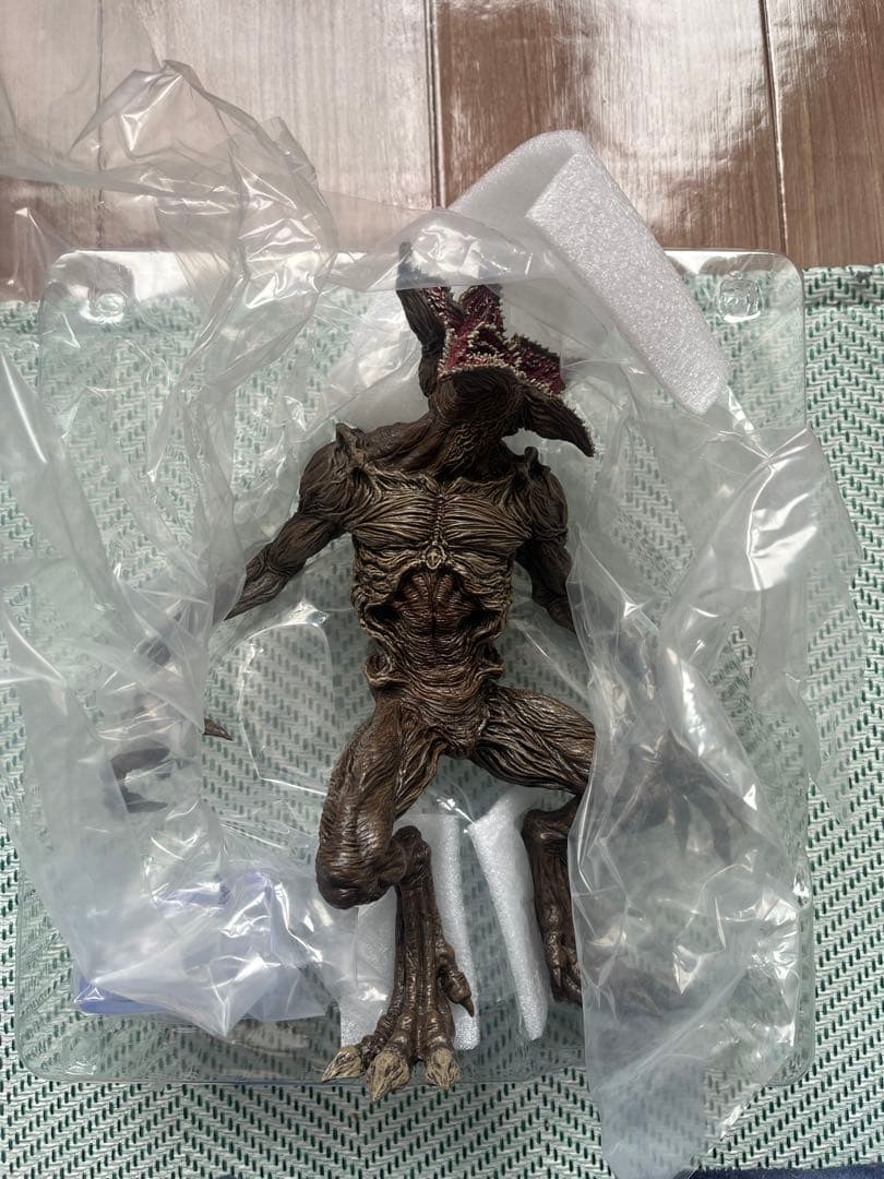 一番くじ　ストレンジャーシングス　ラストワン賞　デモゴルゴンフィギュア