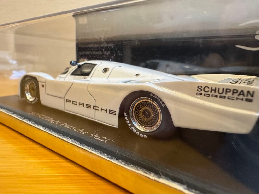 【SPARK】限定964台Porsche 962C White Schuppan