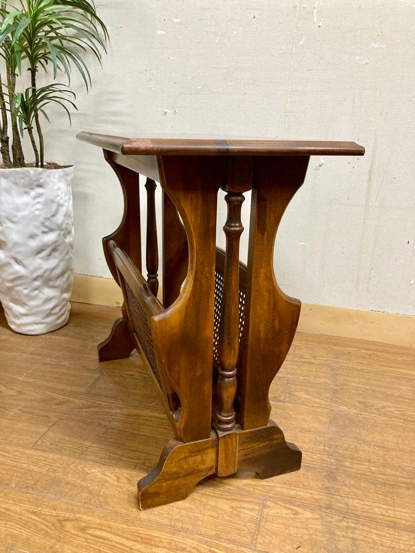 管167☆カリモク☆オールドカリモク☆サイドテーブル☆マガジンラック