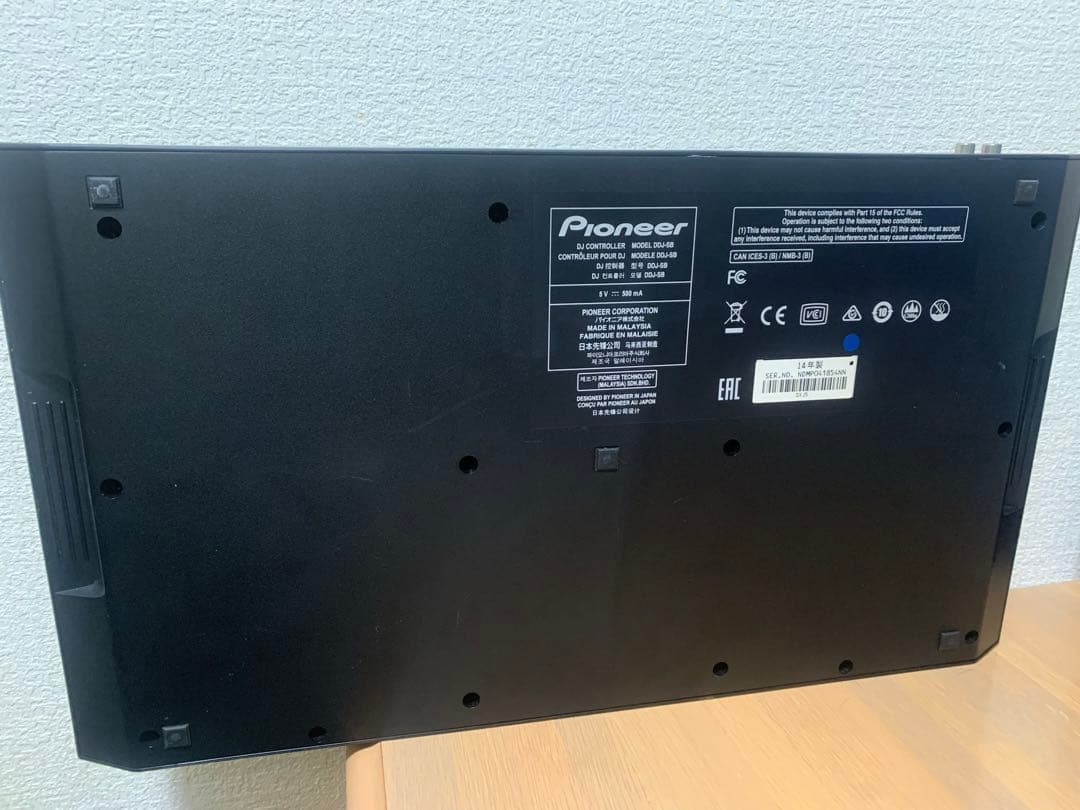 Pioneer DDJ-SB DJコントローラー