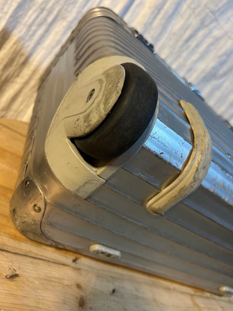 リモワ　パイロット　トロリー　二輪