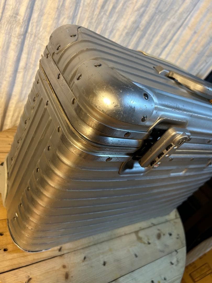 リモワ　パイロット　トロリー　二輪