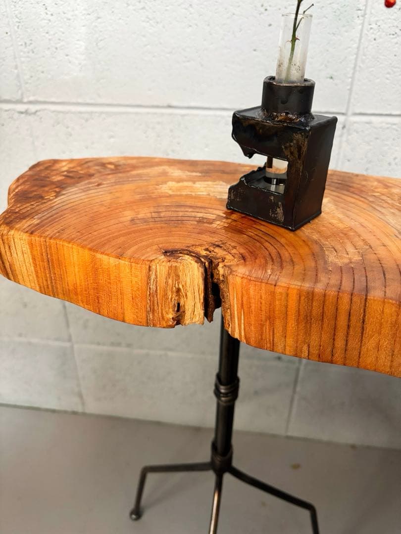 無垢材サイドテーブル　コーヒーテーブル　ナイトテーブル　観葉植物置き台