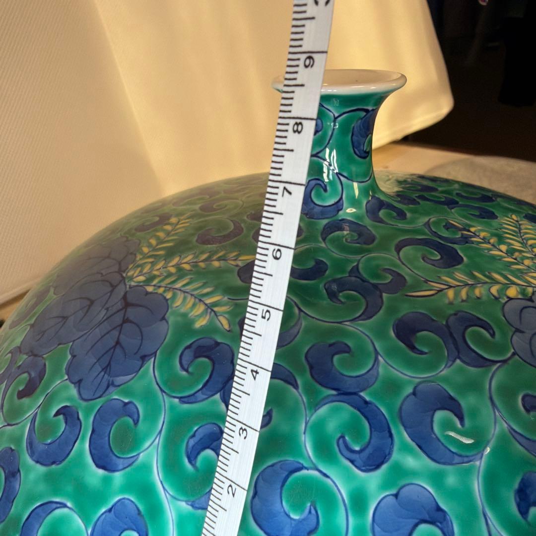 有田焼伝統工芸・総手描き 色鍋島様式唐草文様桐絵飾り花瓶 陶芸作家 藤井錦彩 作