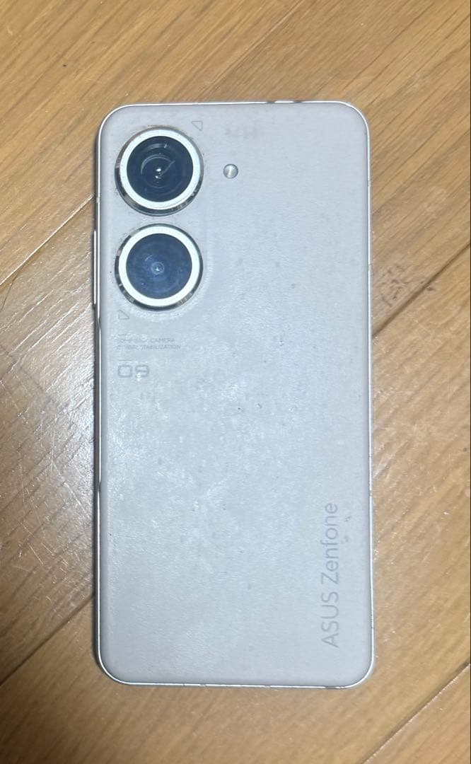 ASUS Zenfone 9 シルバー 本体