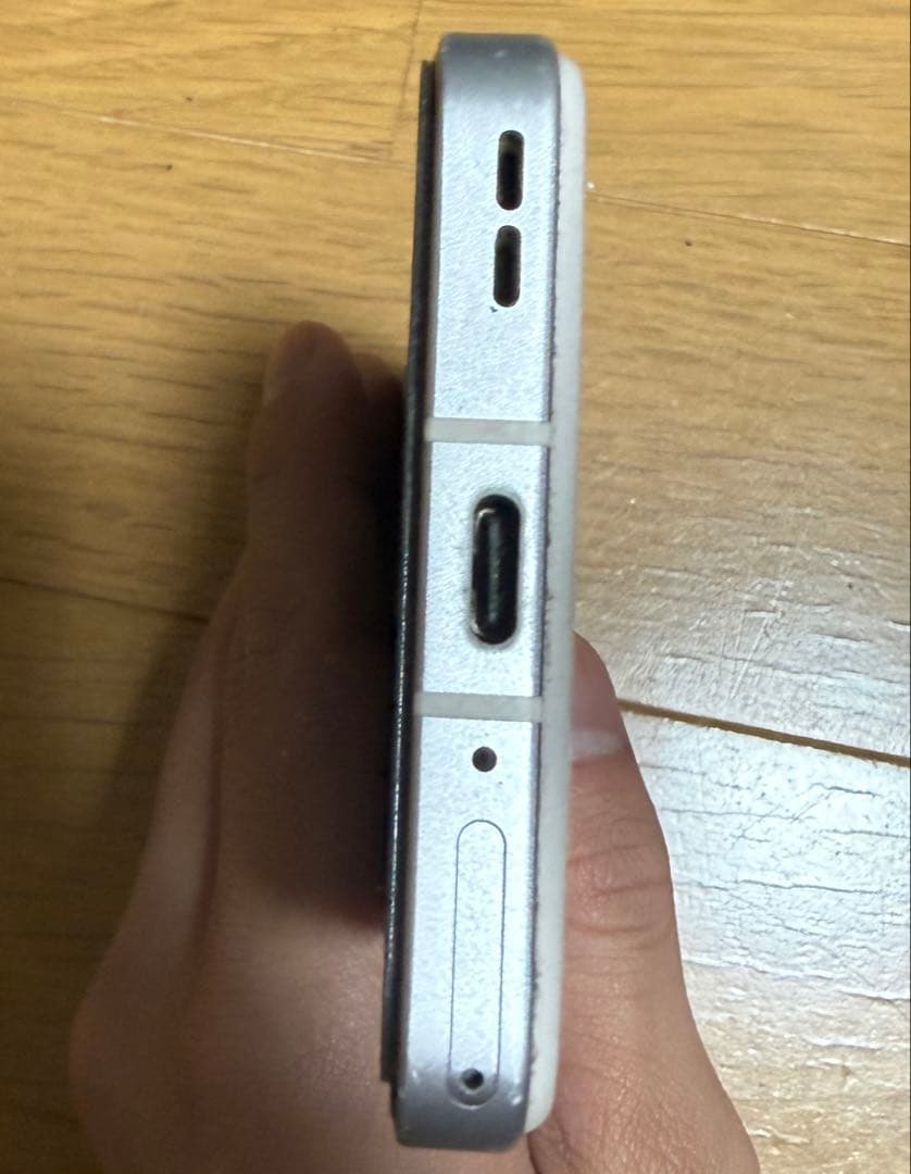 ASUS Zenfone 9 シルバー 本体