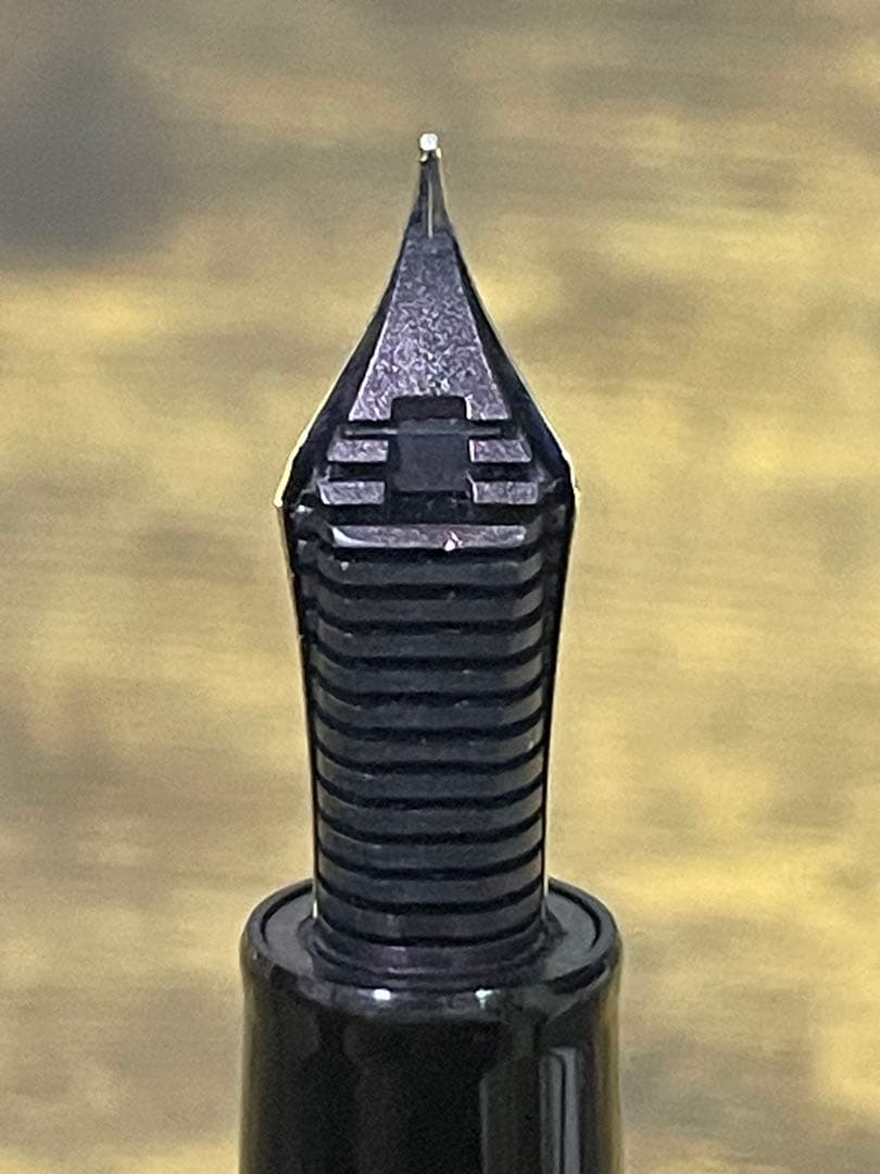 試し書きのみ　旧ニブ　プロフィット　21 字幅MF セーラー　万年筆