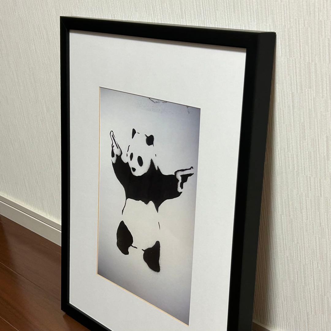 バンクシー　Panda With Guns パンダ ウィズ ガンズ