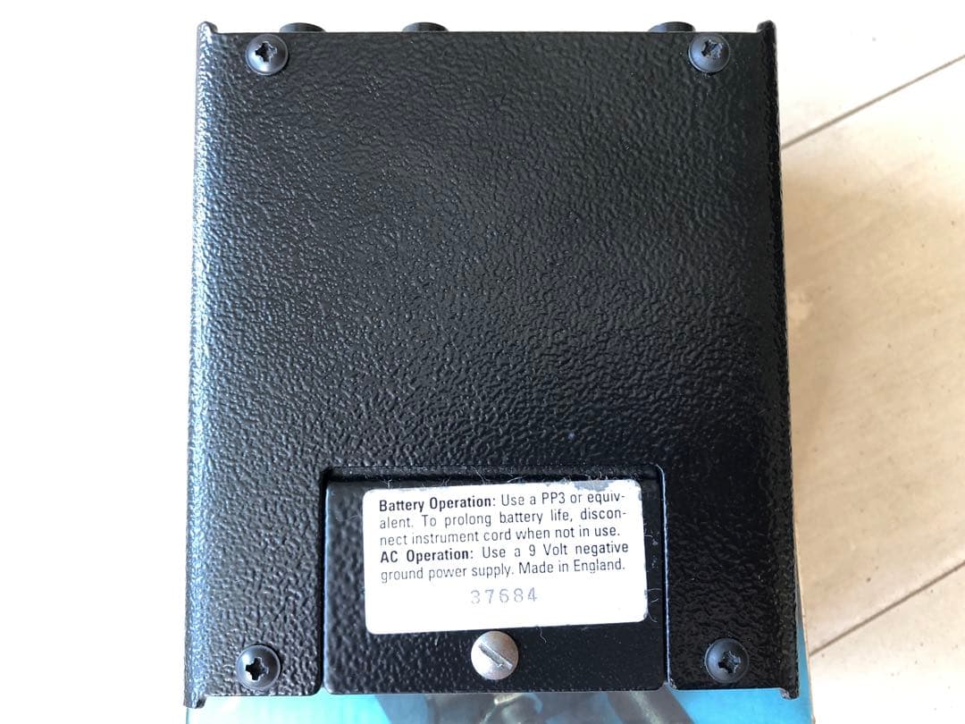 Marshall The Guv'nor (英国製) 【美品/ノブ2つにガリ音】