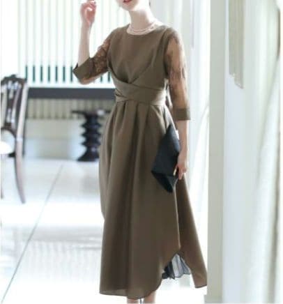 【極美品】pour vous　バックプリーツ＆レース ロングワンピース