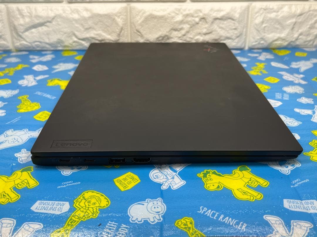 レノボ X1 Carbon 10th i7-1255U 16GB 512GB