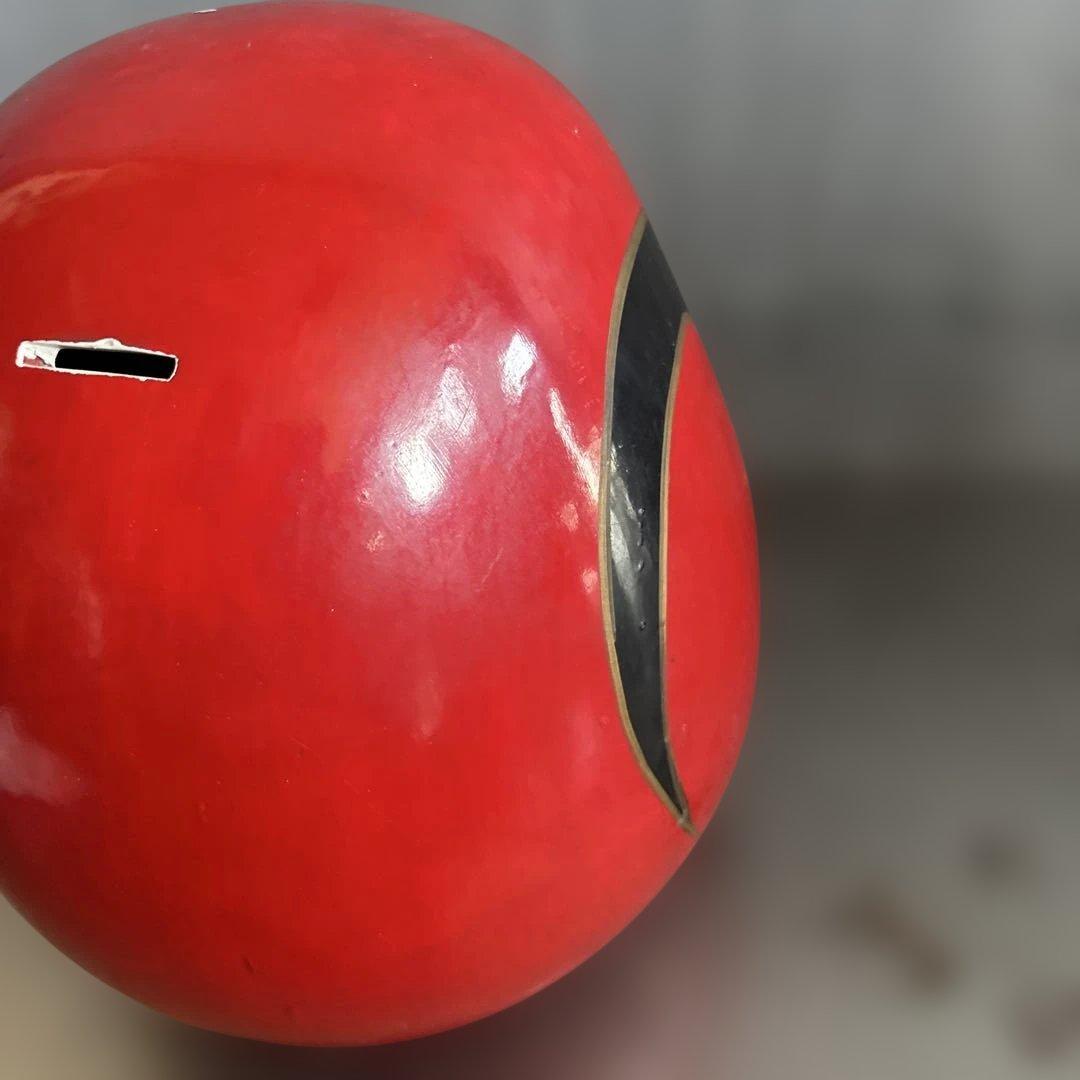 ヴィンテージ希少品‼️陶器ダルマ貯金箱　赤色の達磨 置物
