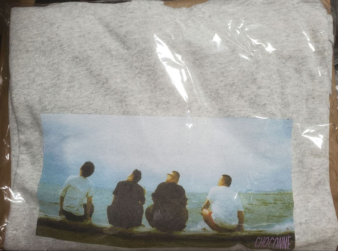 チョコンヌ　2025　パーカー　グレー　XL　チョコプラ　シソンヌ