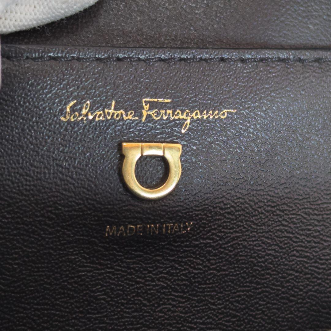 未使用級✨ フェラガモ ダブルガンチーニ キルティング ショルダーバッグ