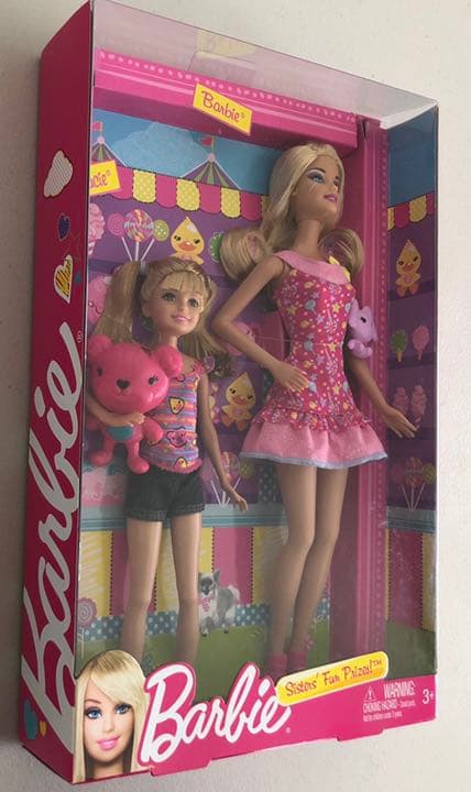 新品。アメリカで購入、バービー人形。姉妹で遊園地2012年。かわいい綺麗❤️