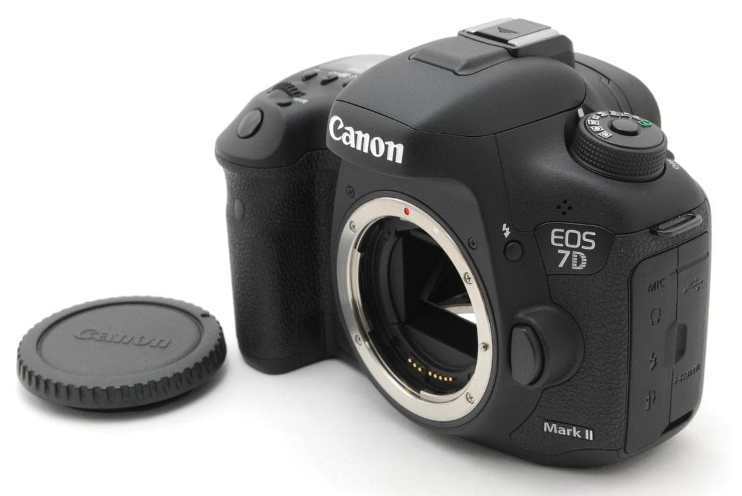 【元箱付き 美品】Canon EOS 7D Mark II #238