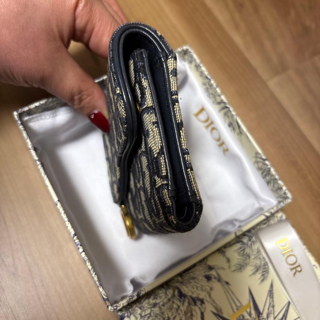 クリスチャンディオール折財布