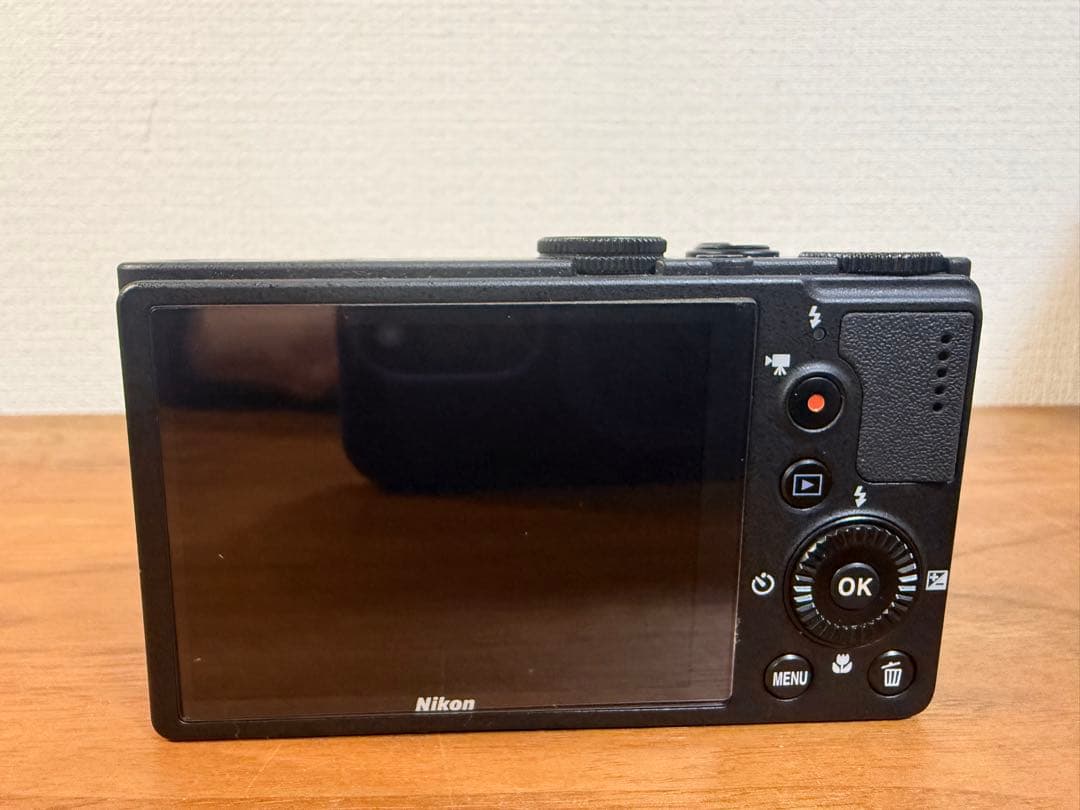 Nikon クールピクス　COOLPIX P310 デジタルカメラ一式