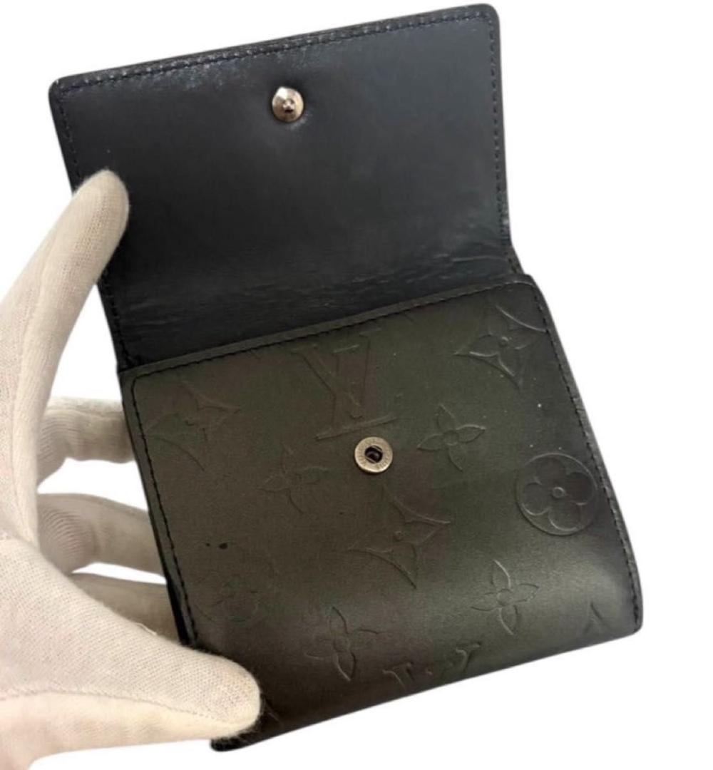 美品 LOUIS VUITTON モノグラムマット 折り財布 ノワール