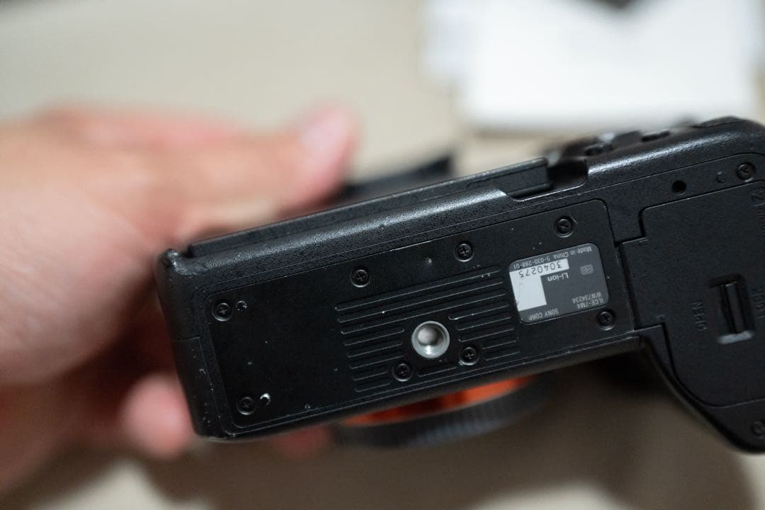 SONY α7 IV ミラーレス一眼 本体 箱付き 送料込み