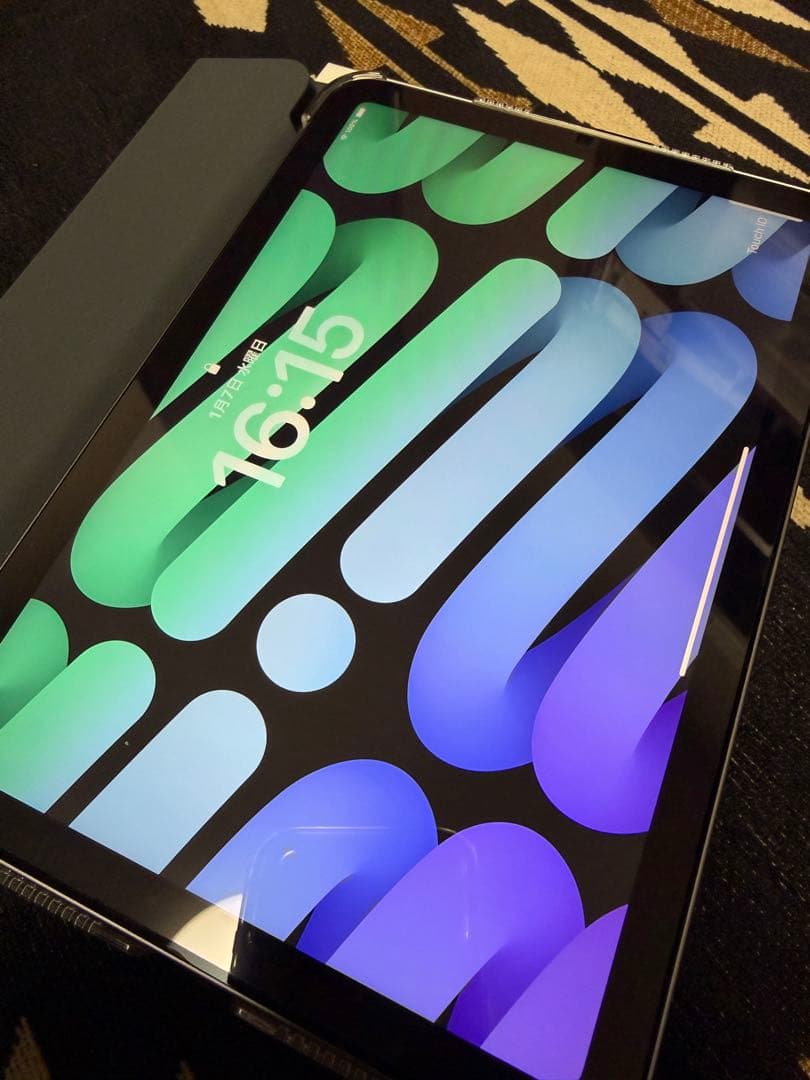 iPad mini (第7世代) 本体 128GB Wi-Fiモデル　カバー付き