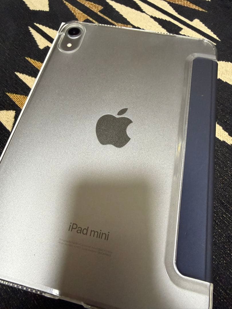 iPad mini (第7世代) 本体 128GB Wi-Fiモデル　カバー付き