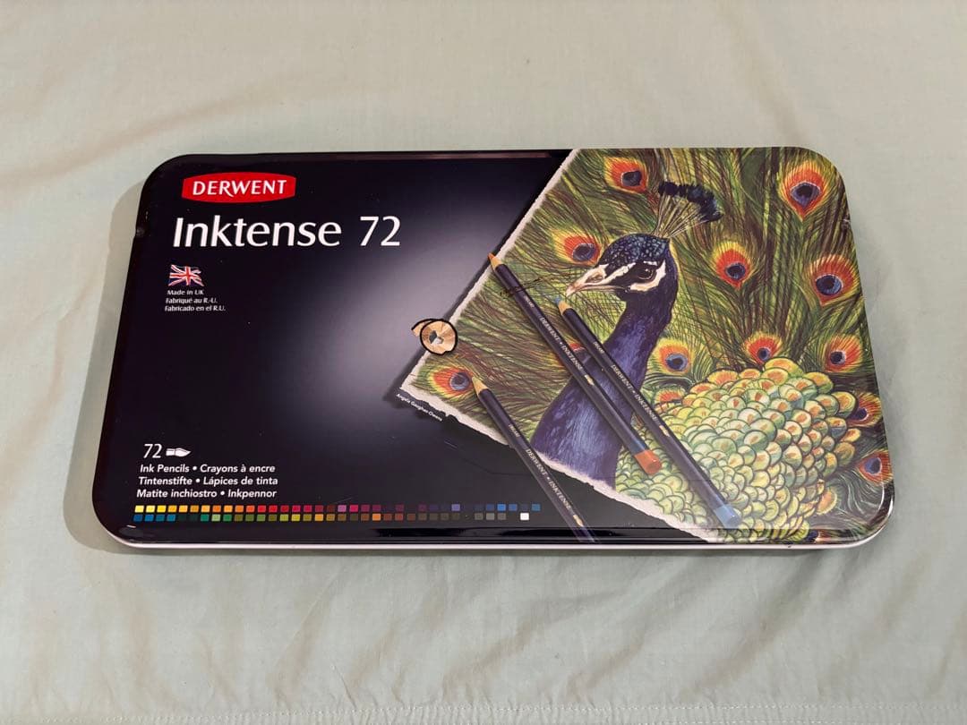 ダーウェント　インクテンス　色鉛筆　72色