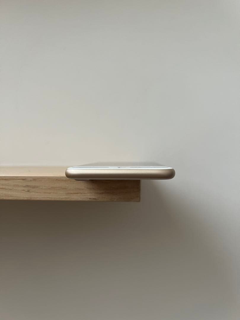 iPhone 7 ゴールド 128GB 本体 箱付き SIMフリー