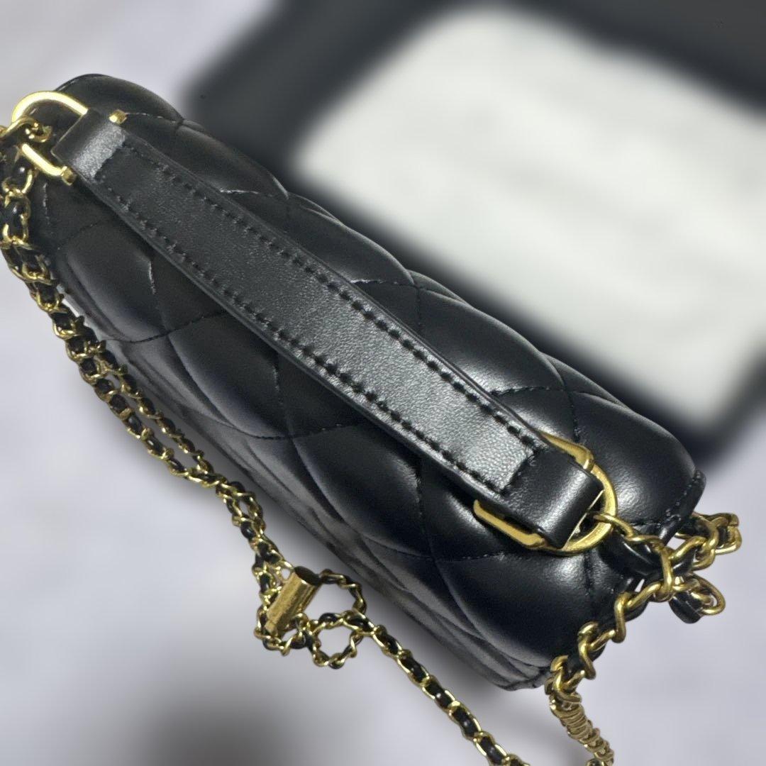 CHANEL ショルダーバッグ アジャスター チェーン ノベルティ