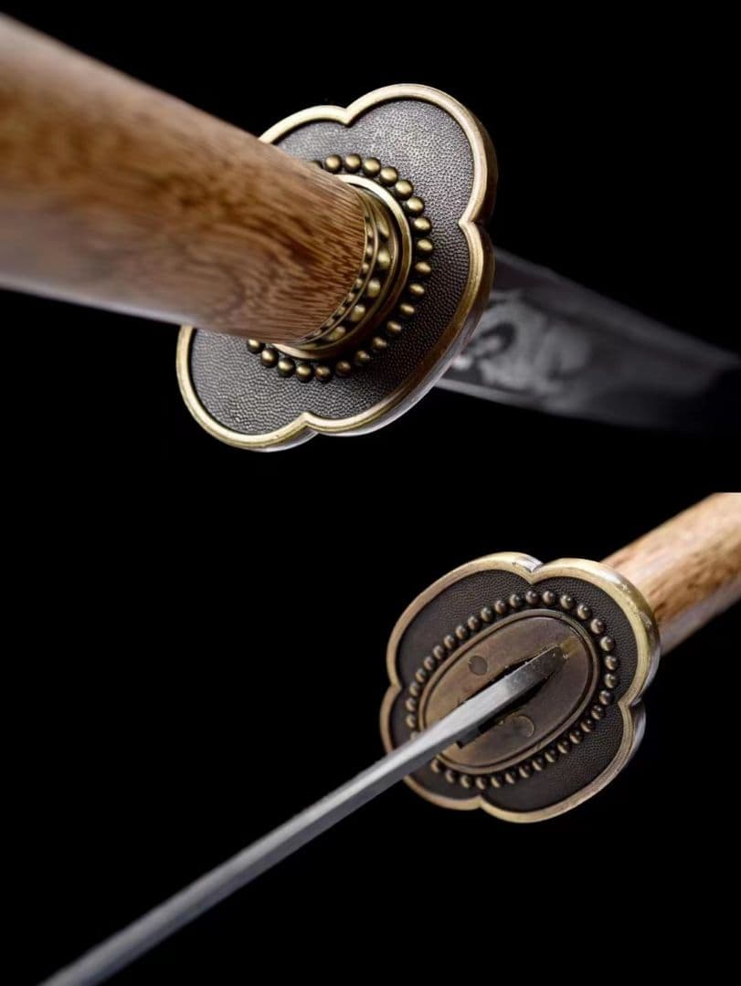 【屠竜の苗刀】繍春刀 牛尾刀 苗刀 手鍛造打 鋼刀 冷兵器 古兵器 武具 武蔵