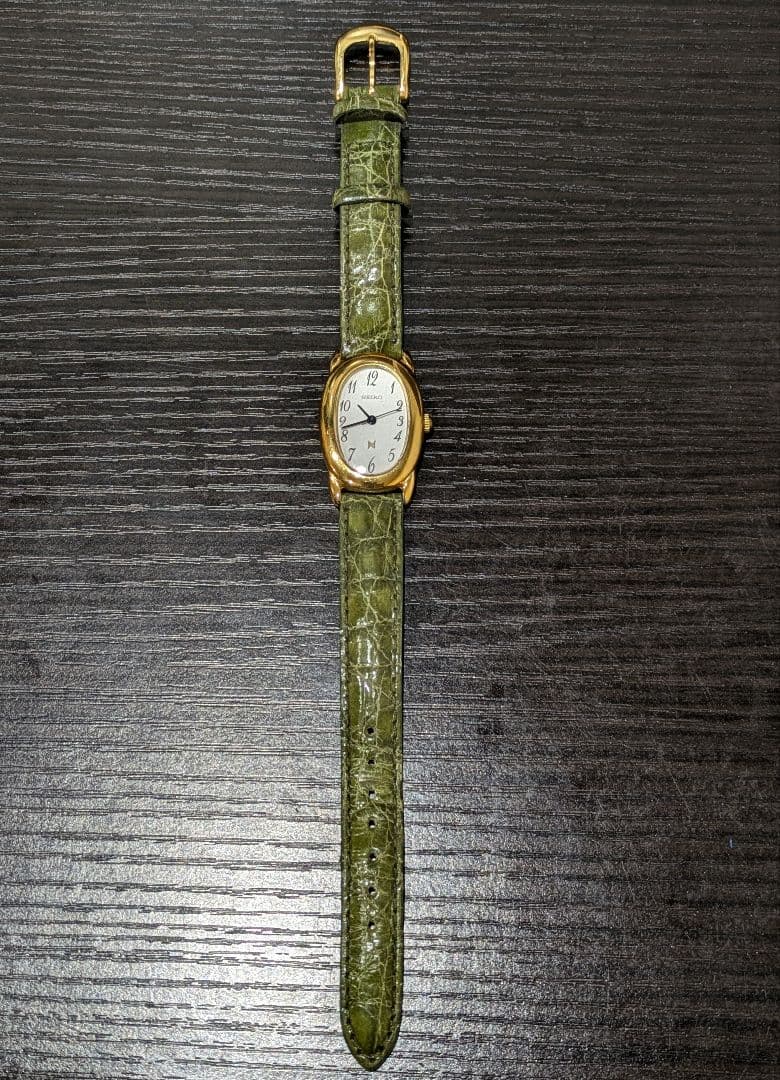 ☆新品電池☆ SEIKO NOIE 腕時計 レディース 1F21-5B70
