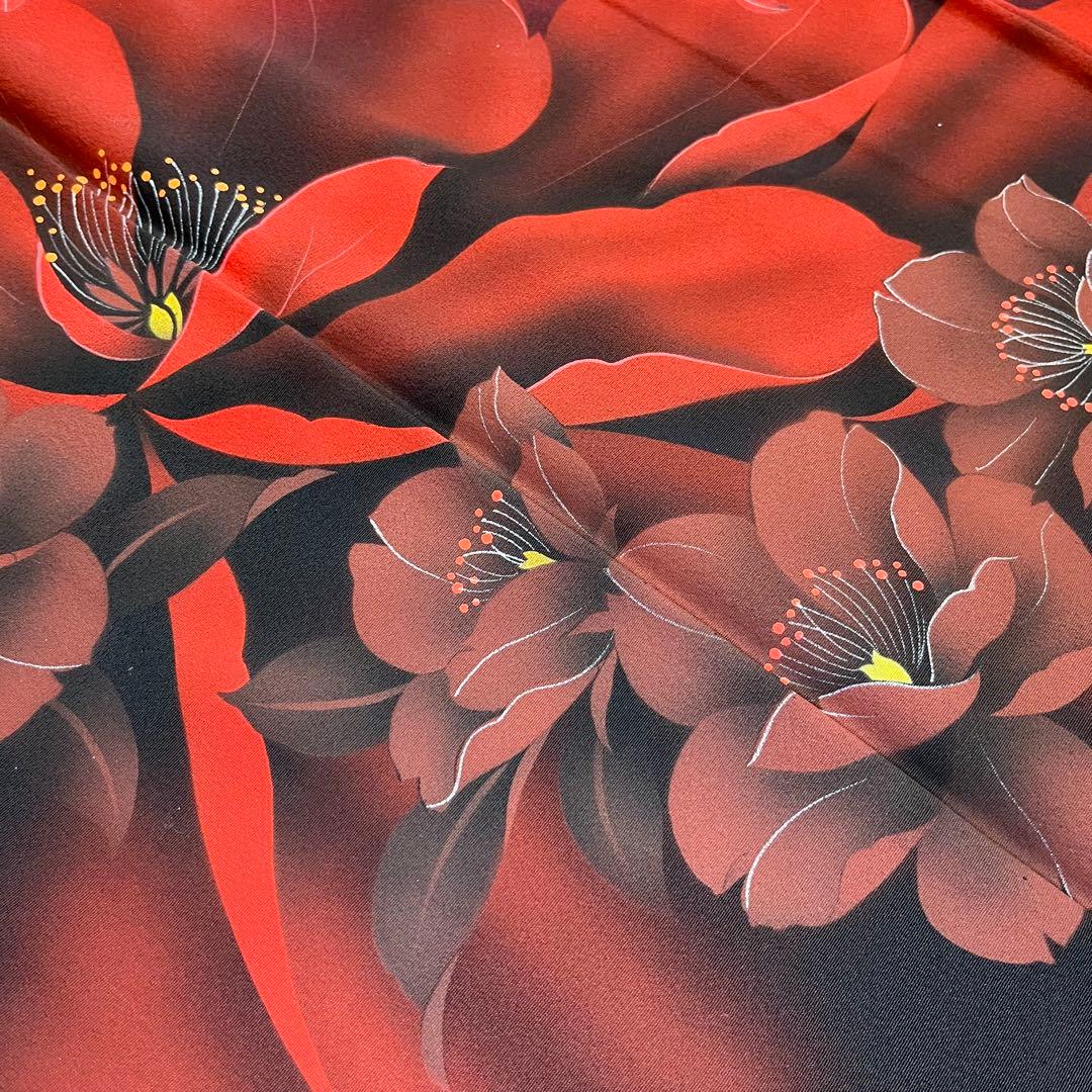 振袖　振り袖　成人式　フルセット　正絹　黒　赤　花柄