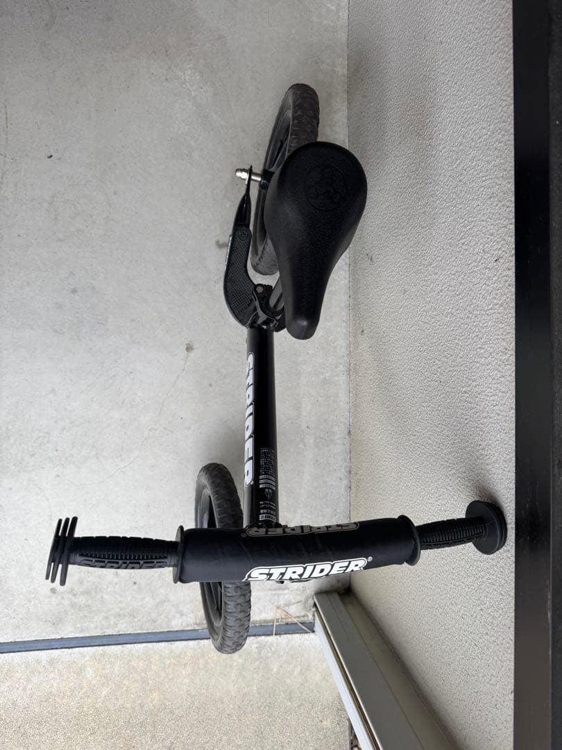 STRIDER（ストライダー)スポーツモデル 12インチ （ブラック）