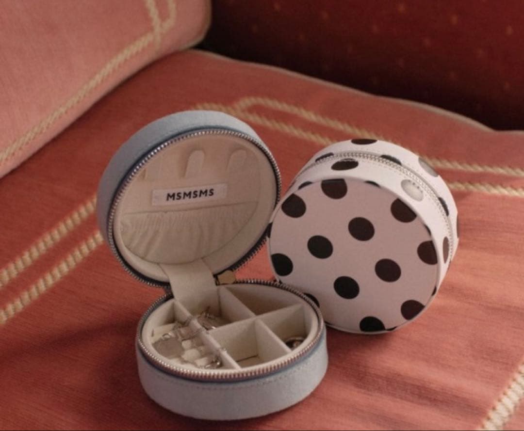 新品　SLY スライ　ノベルティ　ミチ　ジュエリーケース　ポーチ