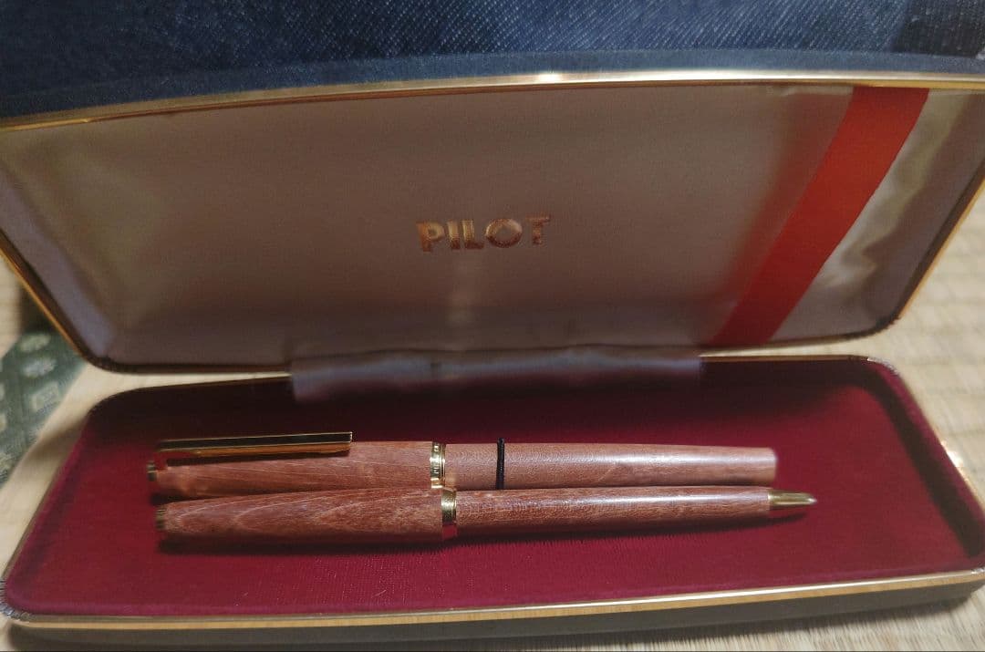 keeper PILOT 木製万年筆 とボールペン中古品