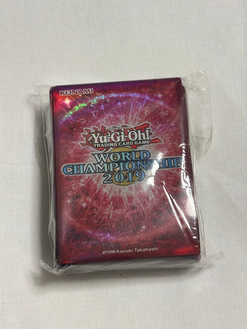 遊戯王WCS2019 スリーブ　赤　world champion ship