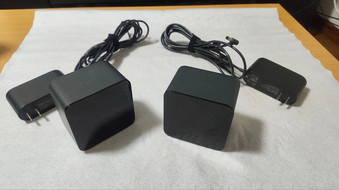 HTC Vive ベースステーション 1.0 2個セット + クランプ クリップ