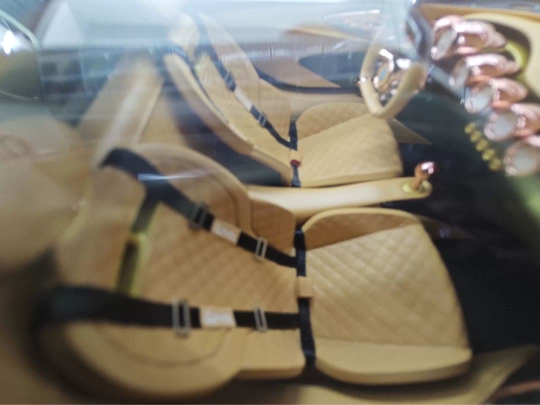 peako ピーコ 1/18 デ・トマソ P72 2024 ミニカー 当日発送