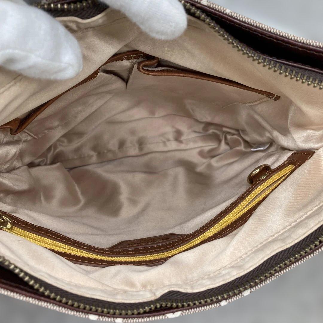 新品未使用❣️ russet ラシット キャンバス ショルダーバッグ ブラウン