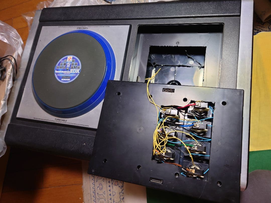 コナミ ビートマニアⅡDX アーケード コントローラー PS2