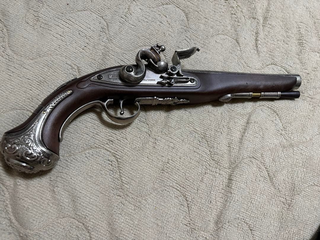 K.T.W フリントロックピストル 未使用品
