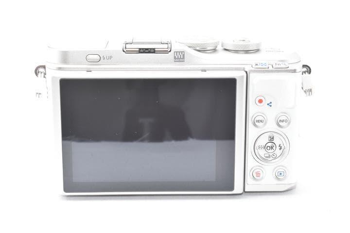 【美品】 OLYMPUS PEN E-PL10 ホワイト レンズキット