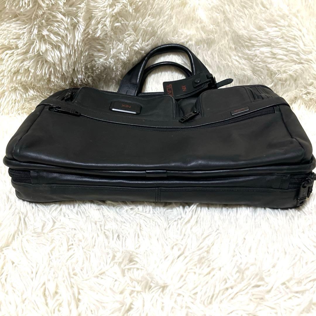 希少　TUMIトゥミ ビジネスバッグ ブラック　ブリーフケース　XIN 2way